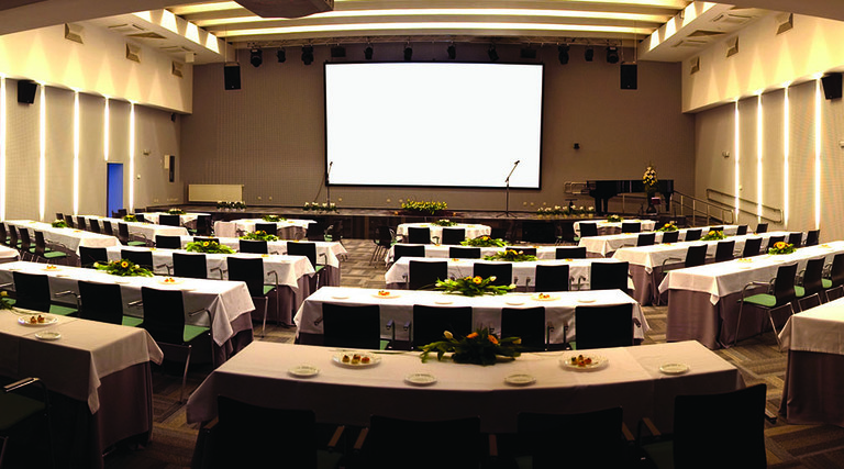 projection screen