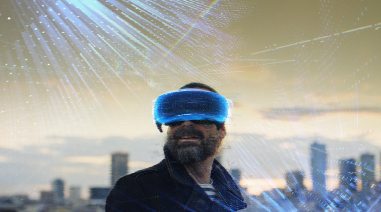 Enabling a Touchable, Wearable Virtual Reality 