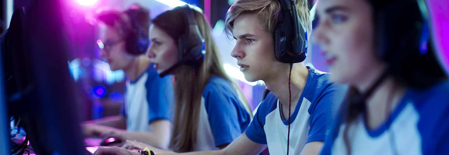 Students competitive gaming