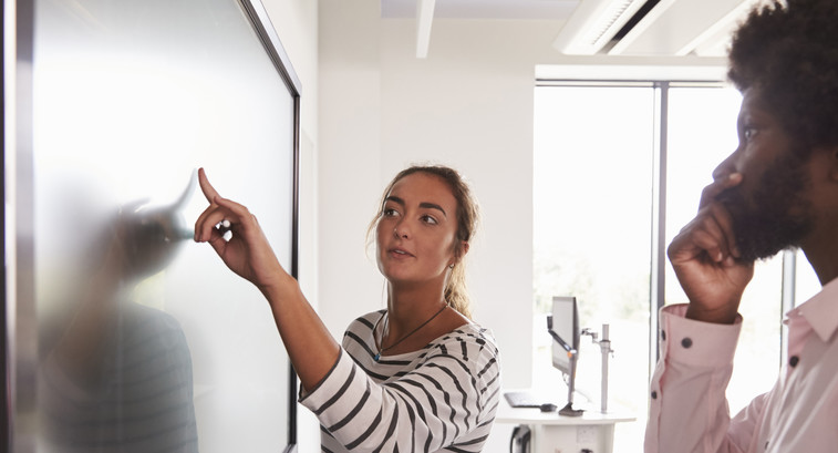 3 Ways to Leverage Tech to Facilitate Communication on Campus