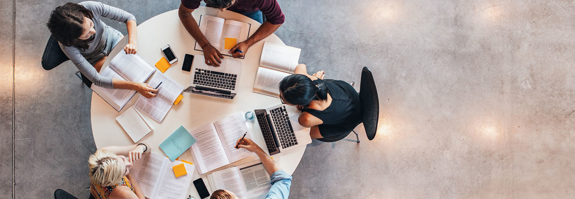 College students collaborate