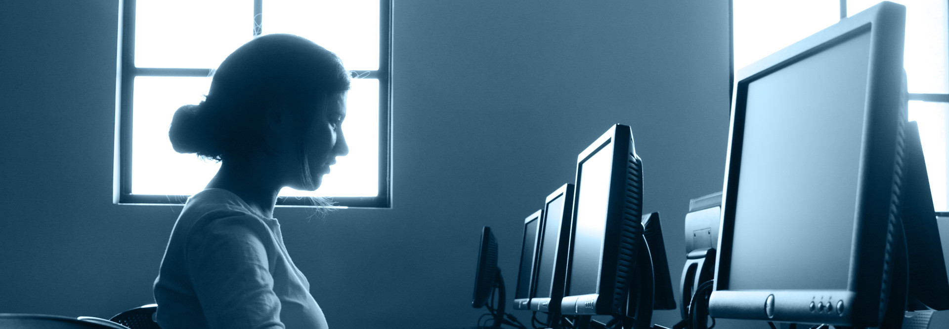 The Checklist: Filling the Gap on Income-Related Digital Inequities