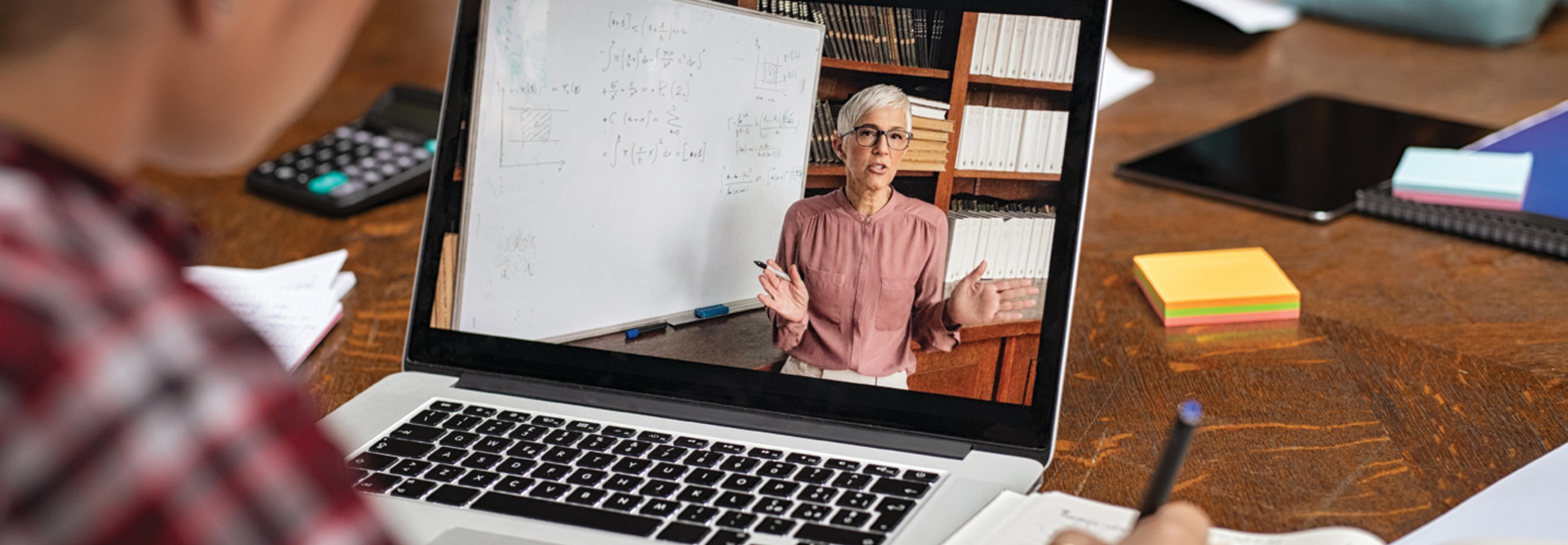 An instructor teaching virtually