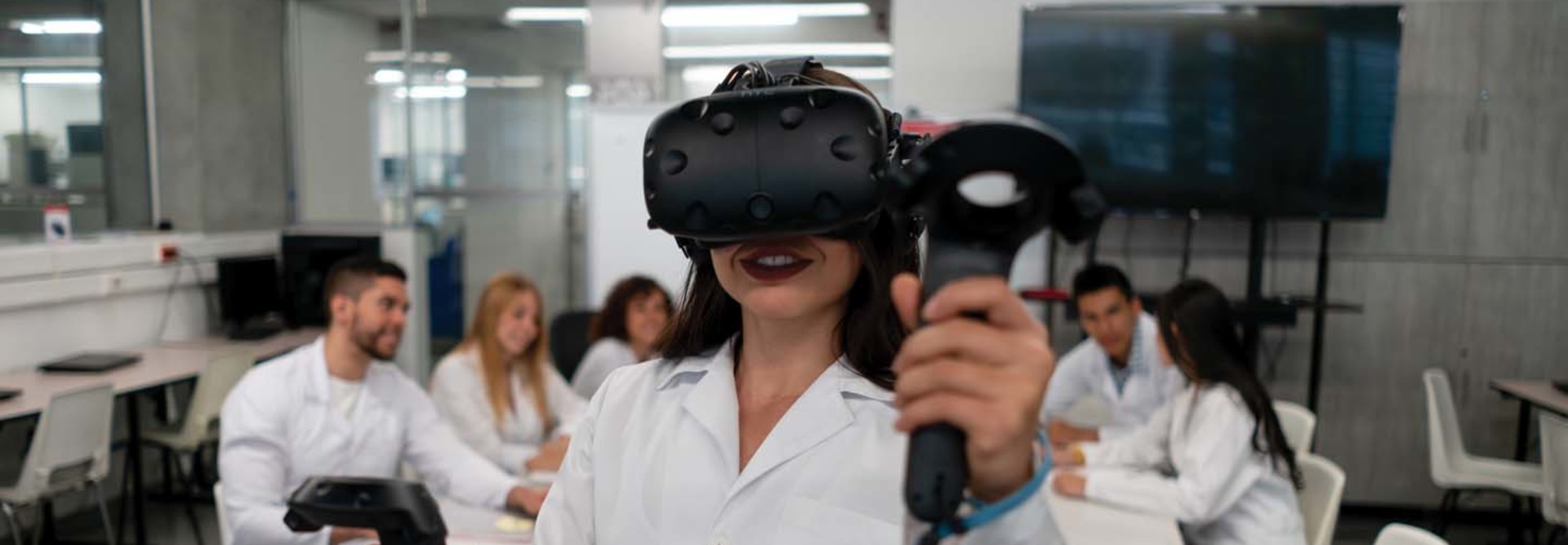 Students using VR in the classroom