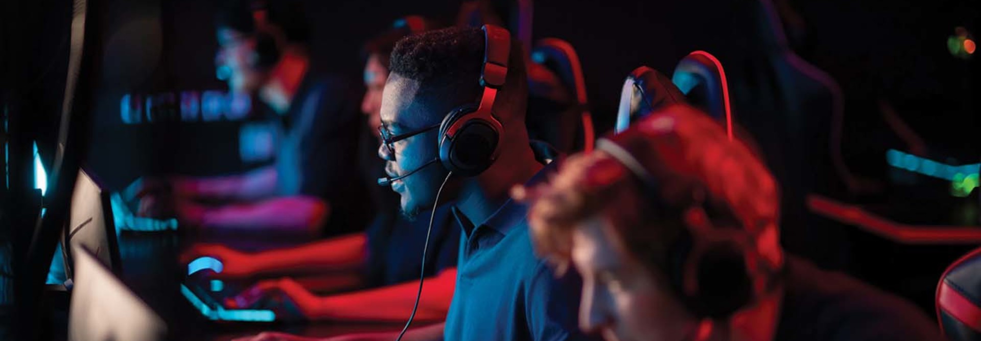 Collegiate esports competitors
