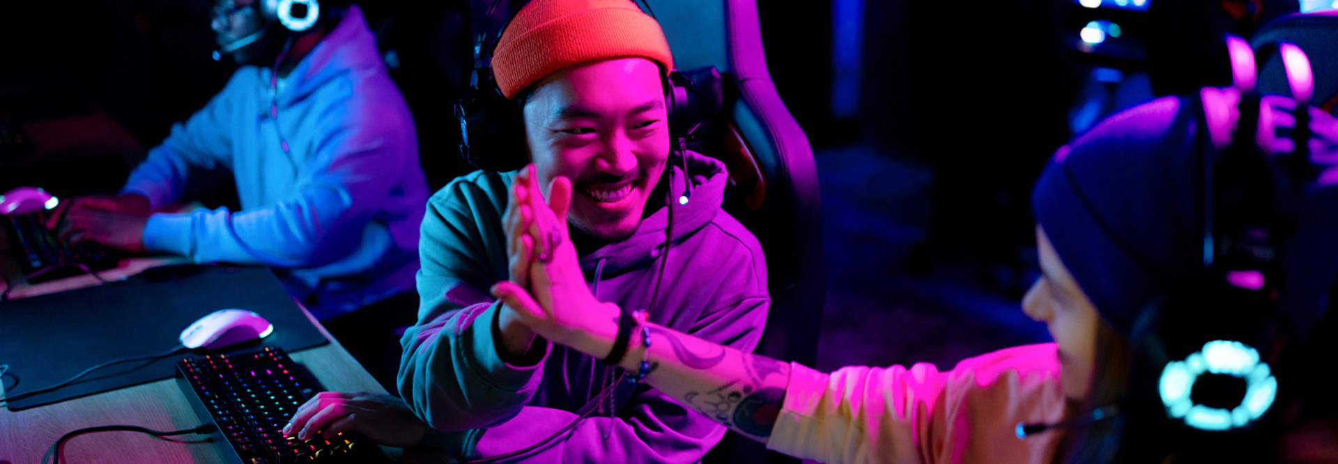 Gamers congratulating each other
