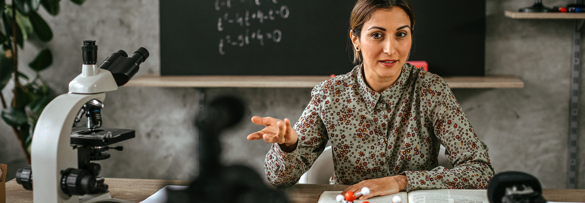 To Scale Permanent HyFlex Classrooms, Consider the User Experience 