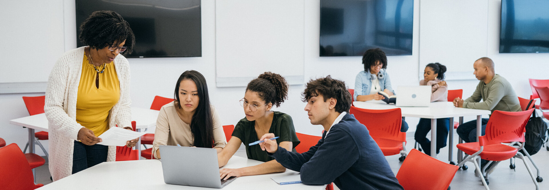 Students using device 