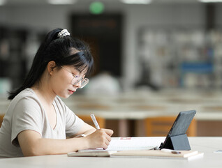 Student using tablet