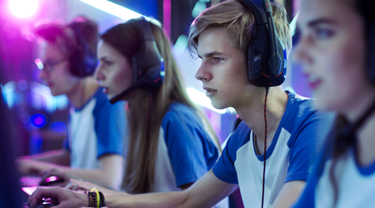 Students competitive gaming