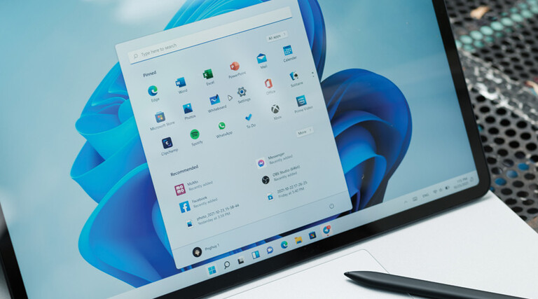 Windows 11 tablet