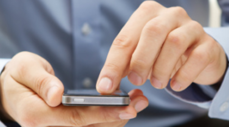 How to Get a College Degree on Your Smartphone