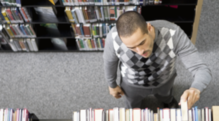 Why Do College Students Bother Going to the Library? [#Infographic]