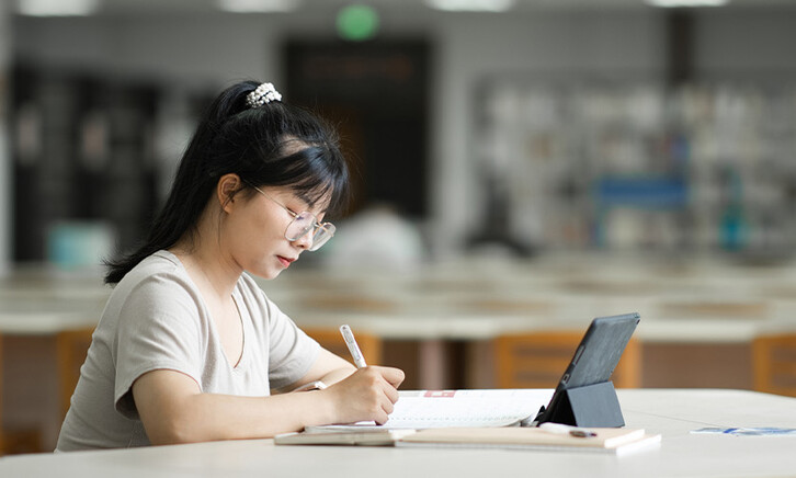 Student using tablet