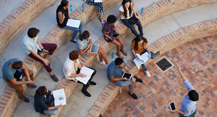 College outdoor class