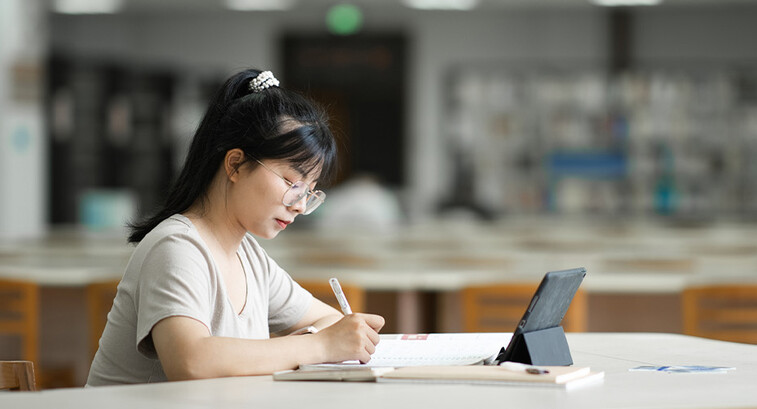 Student using tablet