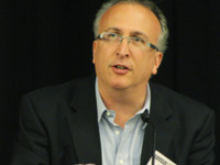 Campus Technology 2013: Gonick Urges IT to Drive the Innovation Conversation