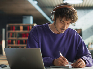 Student studying in the library