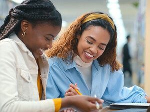 Students working together