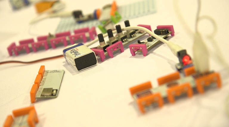 littleBits product demonstration at ISTE 2016