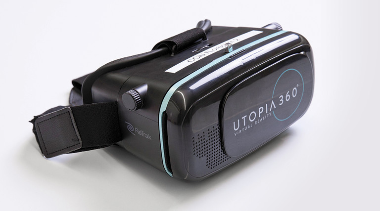 ReTrak Utopia 360 VR headset