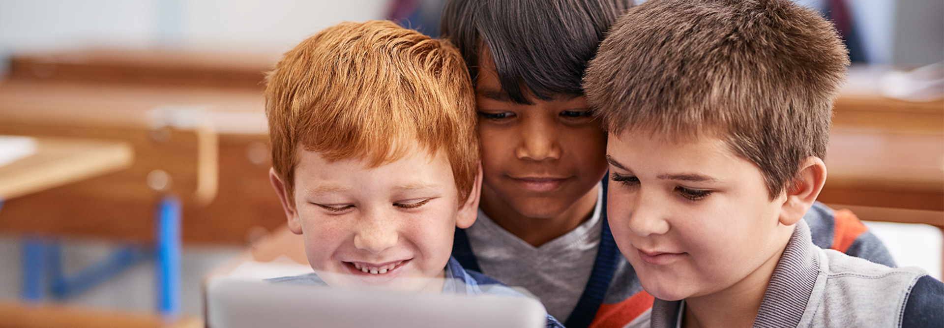 Kids on tablet