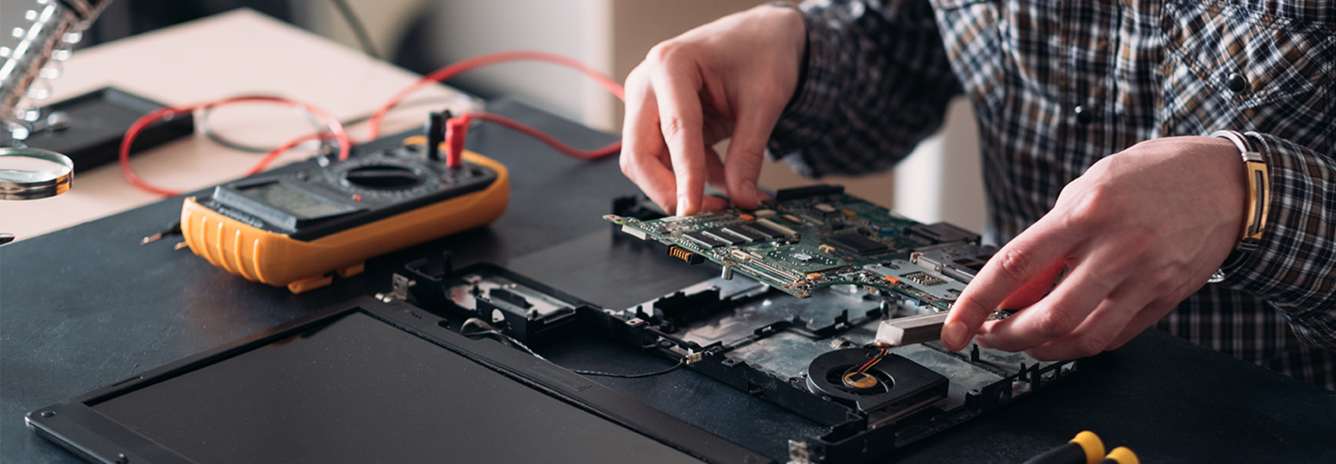 Student fixes computer