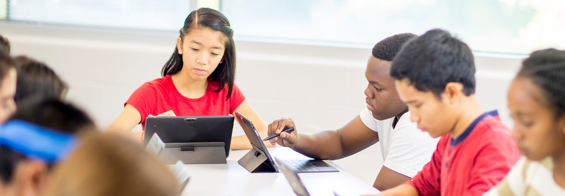 Kids on tablets
