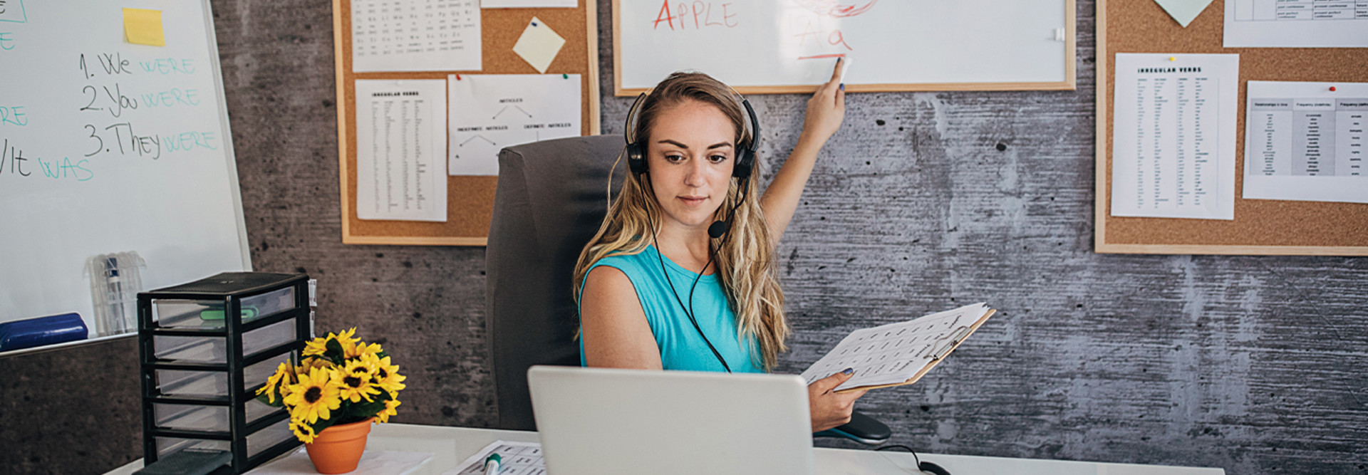 teacher holding class online from home