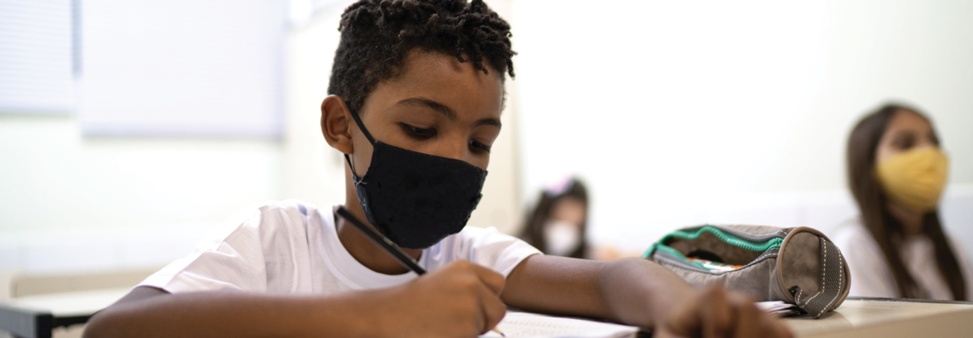 Solutions for Hybrid Learning Students