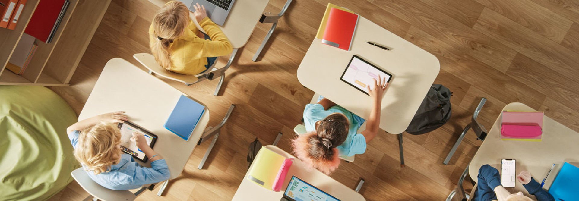 Elementary School Computer Science Classroom