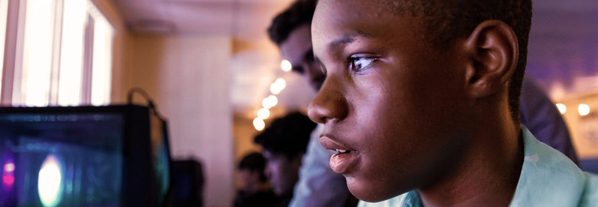 Putnam County (Fla.) School District middle school student playing Esports