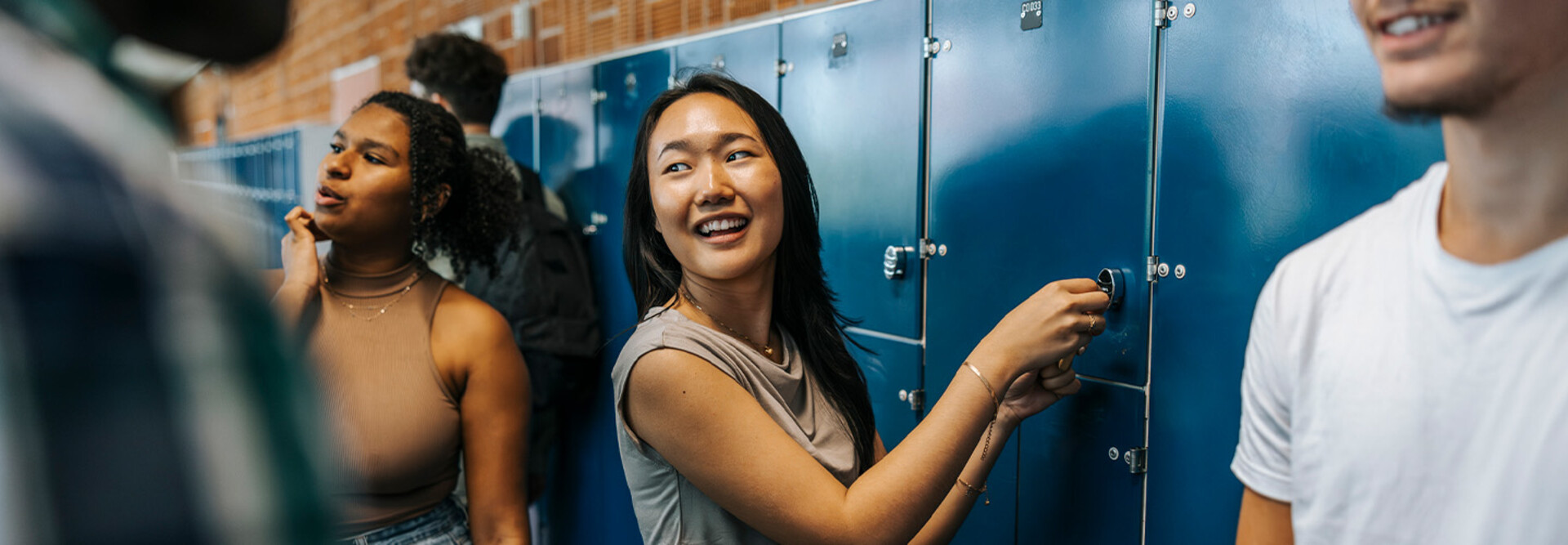 High school students in hallway