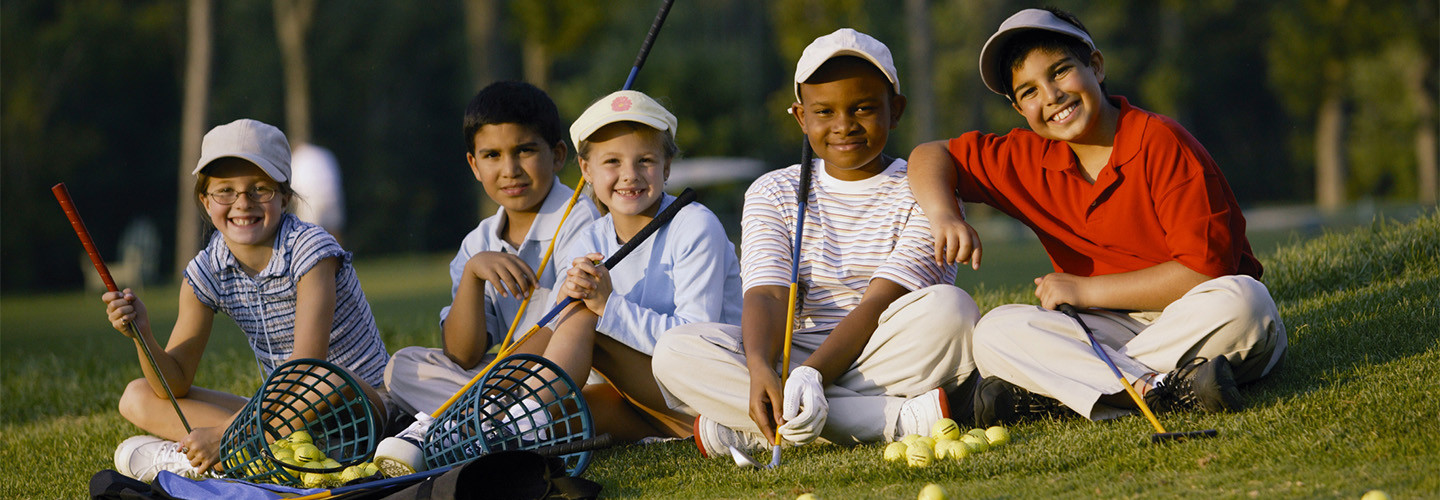 Kids Golfing