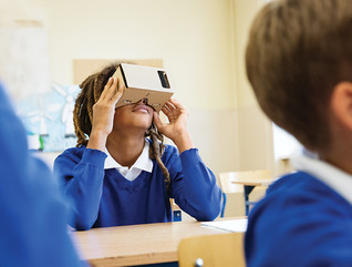 student using google cardboard vr