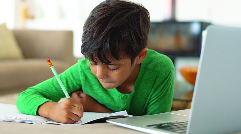 child using laptop