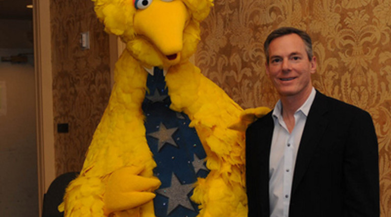 Qualcomm and Big Bird’s Big Idea: Use Augmented Reality to Teach Reading