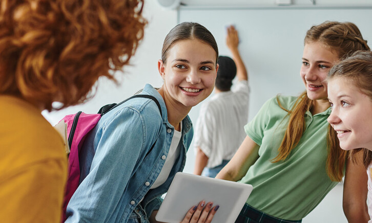Students back to school