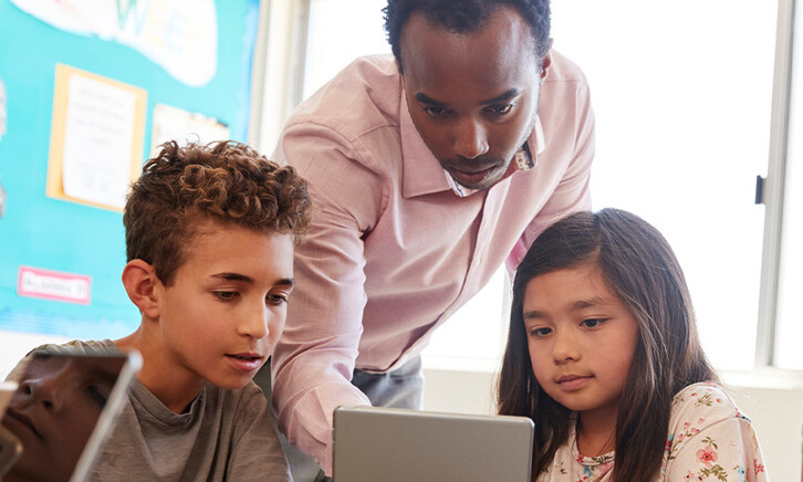 Students using tablet